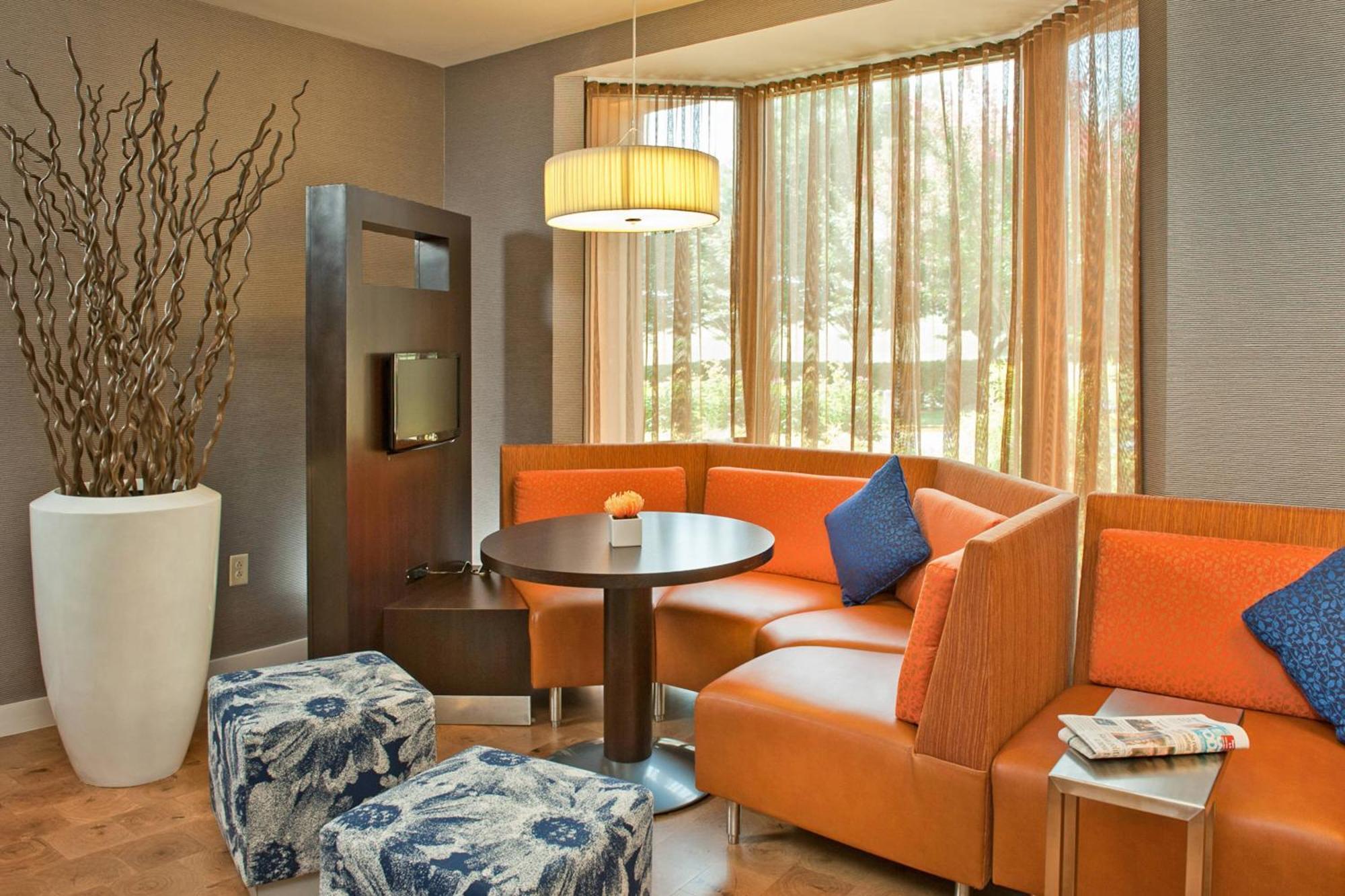 מלון Courtyard By Marriott פרדריק מסעדה תמונה