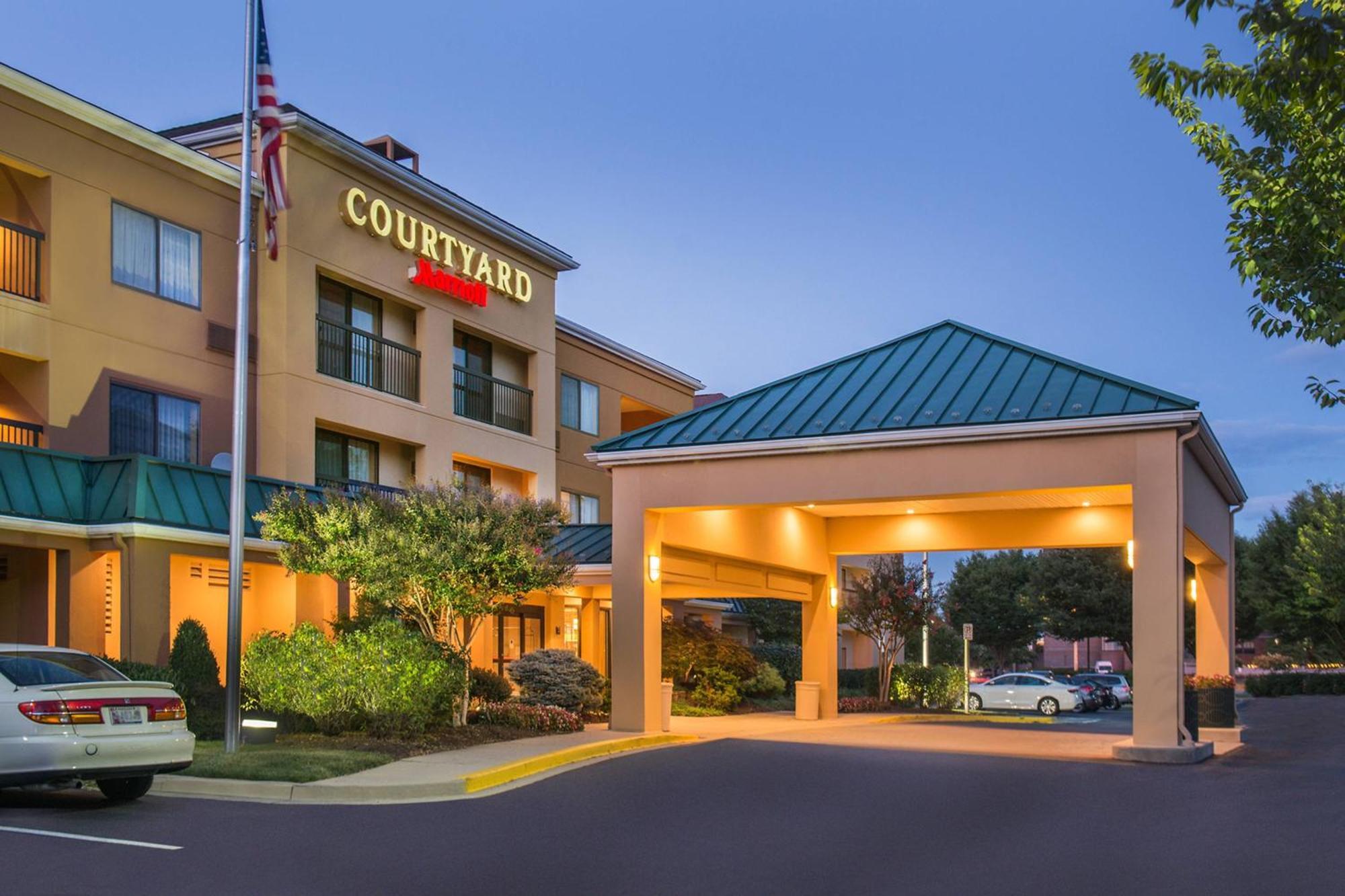 מלון Courtyard By Marriott פרדריק מראה חיצוני תמונה