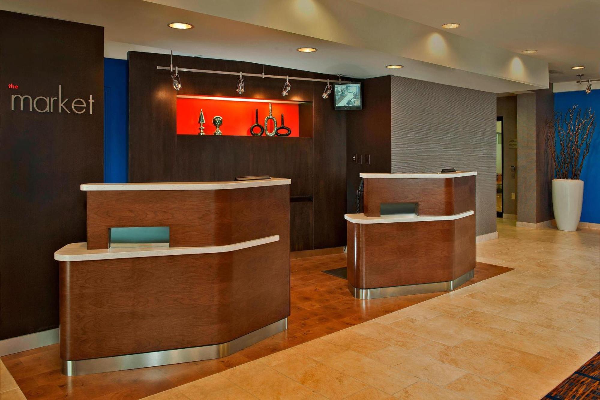 מלון Courtyard By Marriott פרדריק מראה חיצוני תמונה