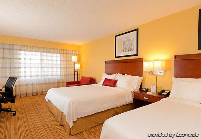 מלון Courtyard By Marriott פרדריק חדר תמונה